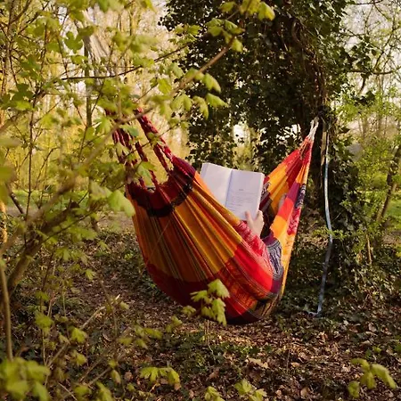 Rostig Pop-up Camping