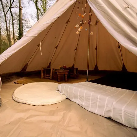 Rostig Pop-up Camping Luxe tent *